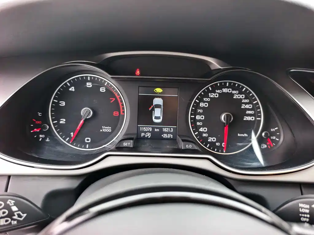 Audi A4L 2013 35 TFSI AT