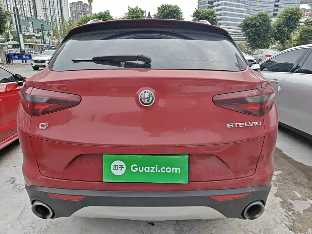 Alfa Romeo Stelvio — миниатюра 6