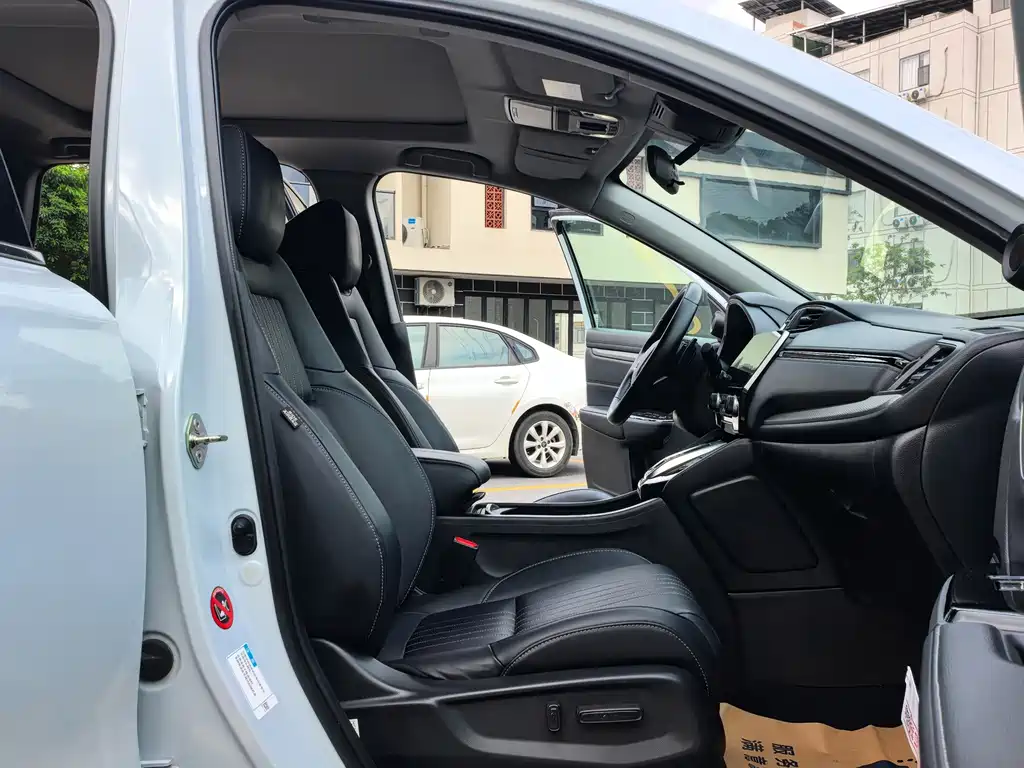 Honda Breeze PHEV — миниатюра 10