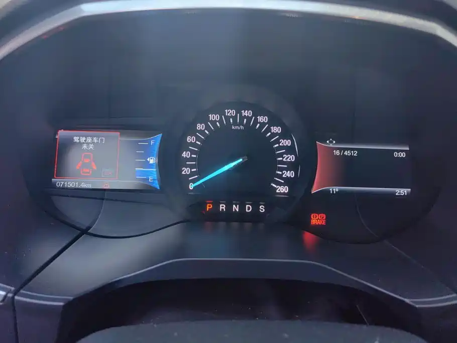 Ford Edge — миниатюра 14