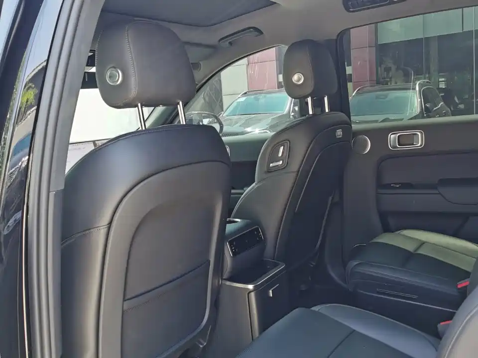 Li Auto L8 2025 Pro