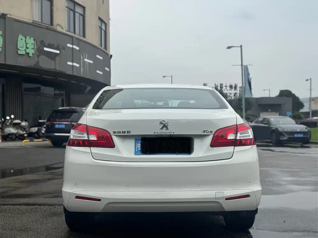 Peugeot 408 — миниатюра 6