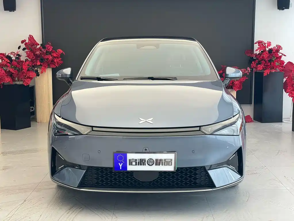 XPeng P5 — миниатюра 2