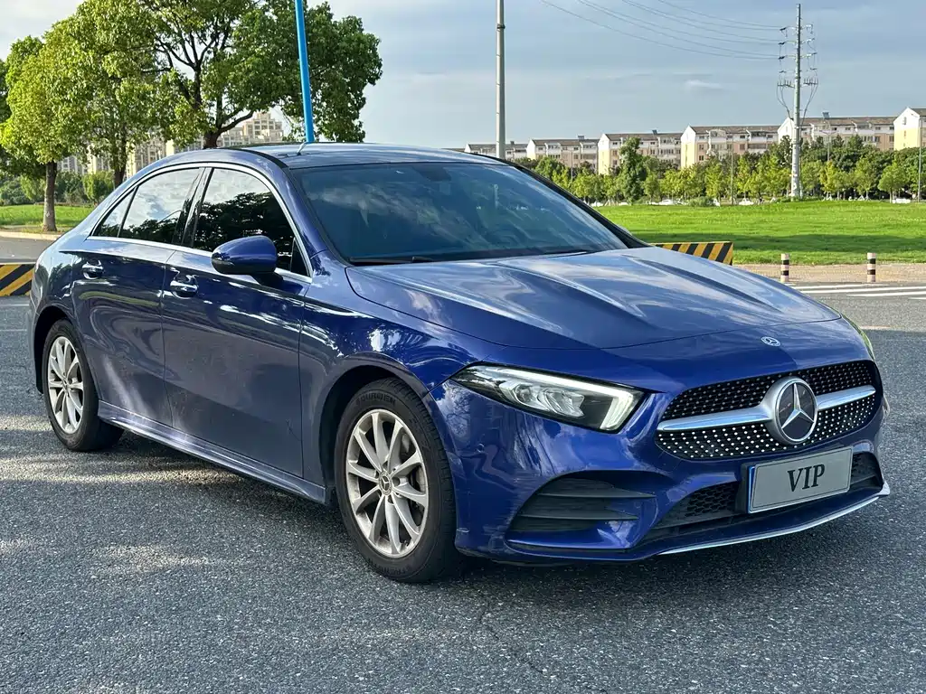 Mercedes-Benz A-Class — миниатюра 3