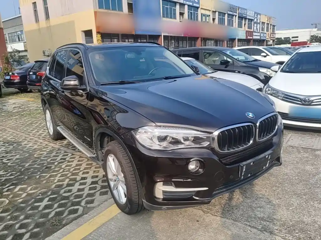 BMW X5 (Import) — миниатюра 4