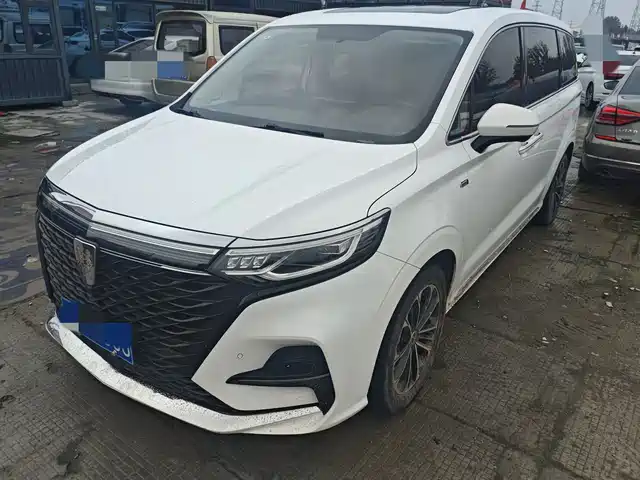 ROEWE  IMAX8 2022