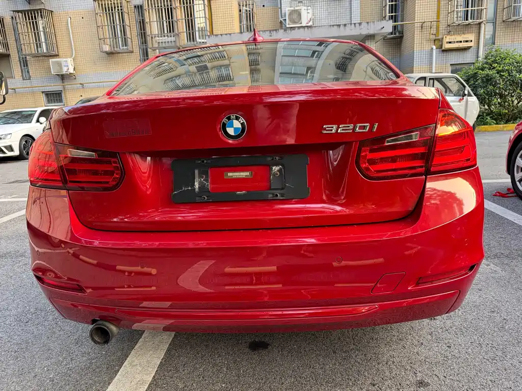 BMW 3 Series — миниатюра 4