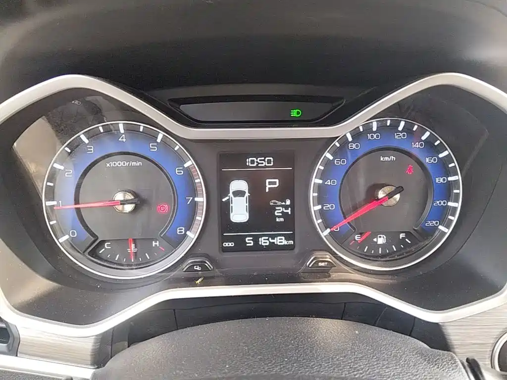 Geely Vision X3 — миниатюра 12
