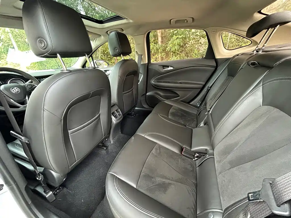 Buick Verano — миниатюра 6