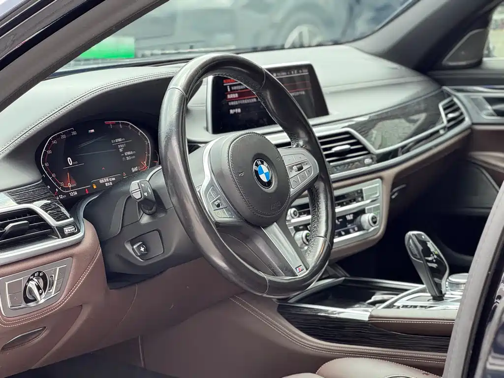 BMW 7 Series 7 2019 740Li Lead M Sport