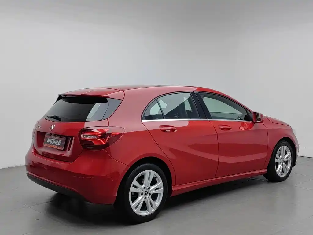 Mercedes-Benz A-Class (Import) — миниатюра 2