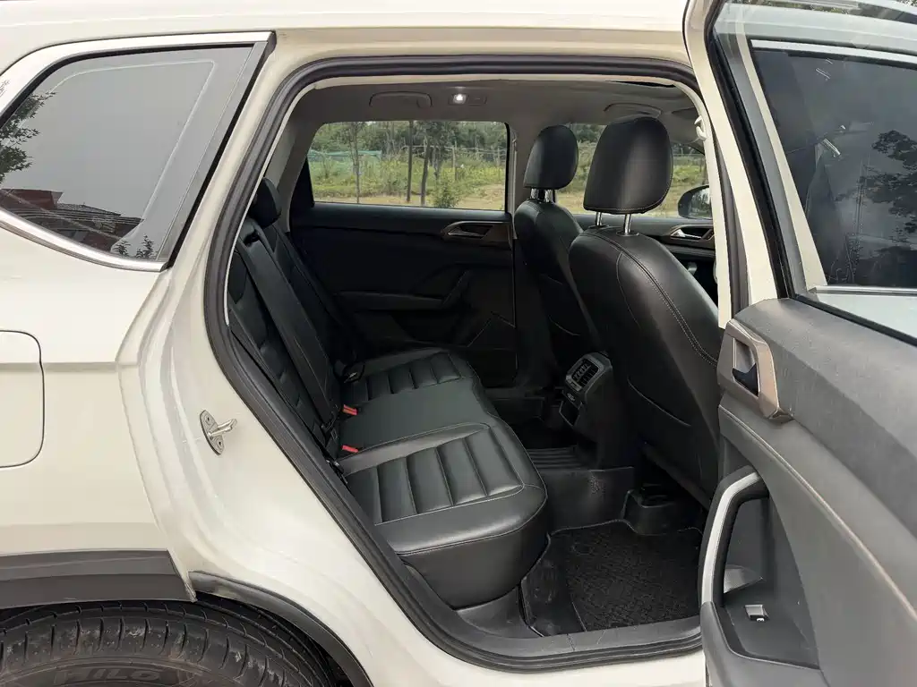 Volkswagen Tharu — миниатюра 11