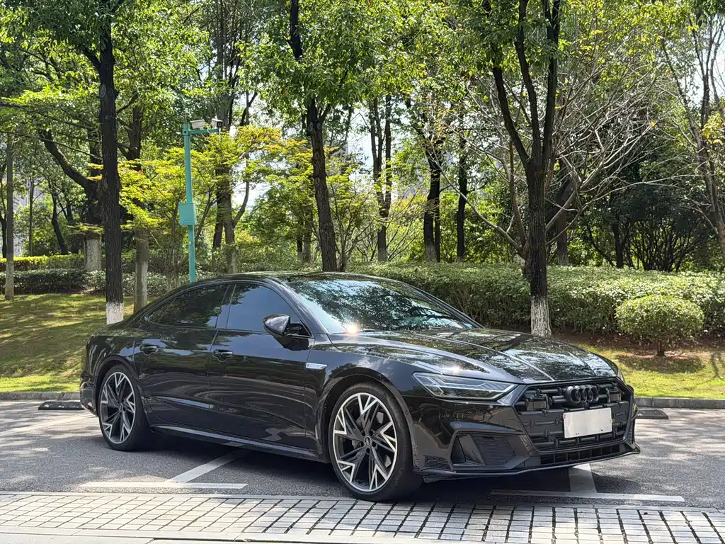 Audi A7L — миниатюра 3
