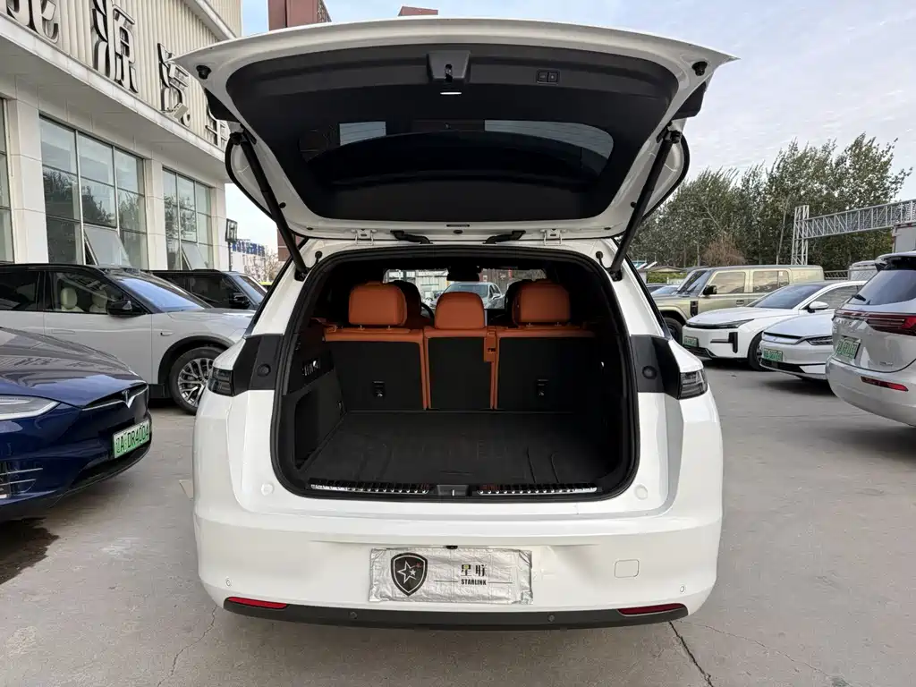 Li Auto Li L7 — миниатюра 8