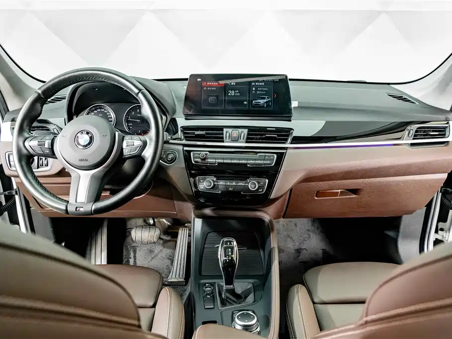 BMW X1 — миниатюра 12