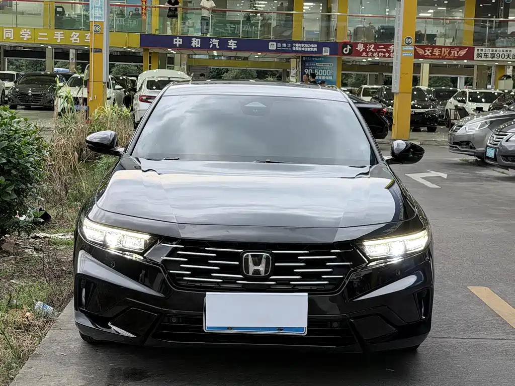 Honda Accord — миниатюра 2