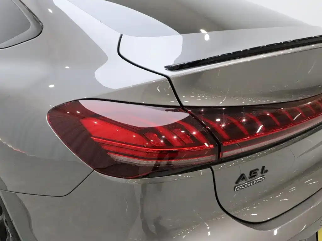 Audi A5L Sportback — миниатюра 19