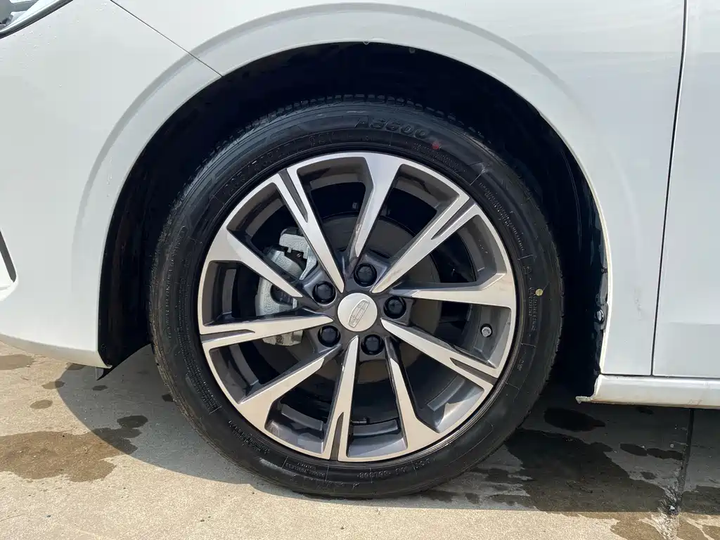 GEELY AUTOMOBILE EMGRAND