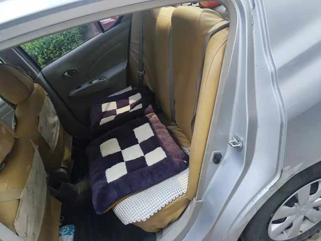 Nissan Sunny — миниатюра 13