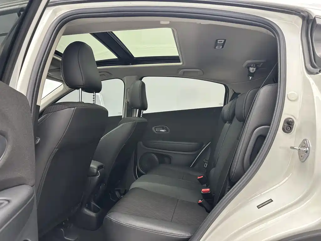 Honda Vezel — миниатюра 6