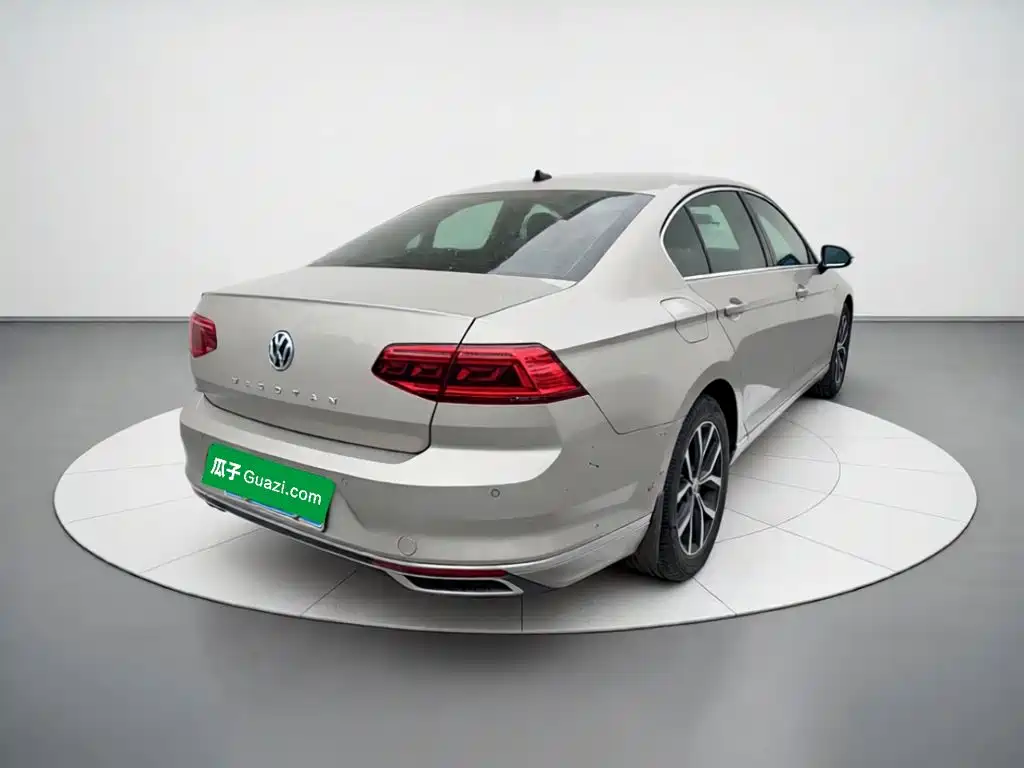 Volkswagen Magotan — миниатюра 4