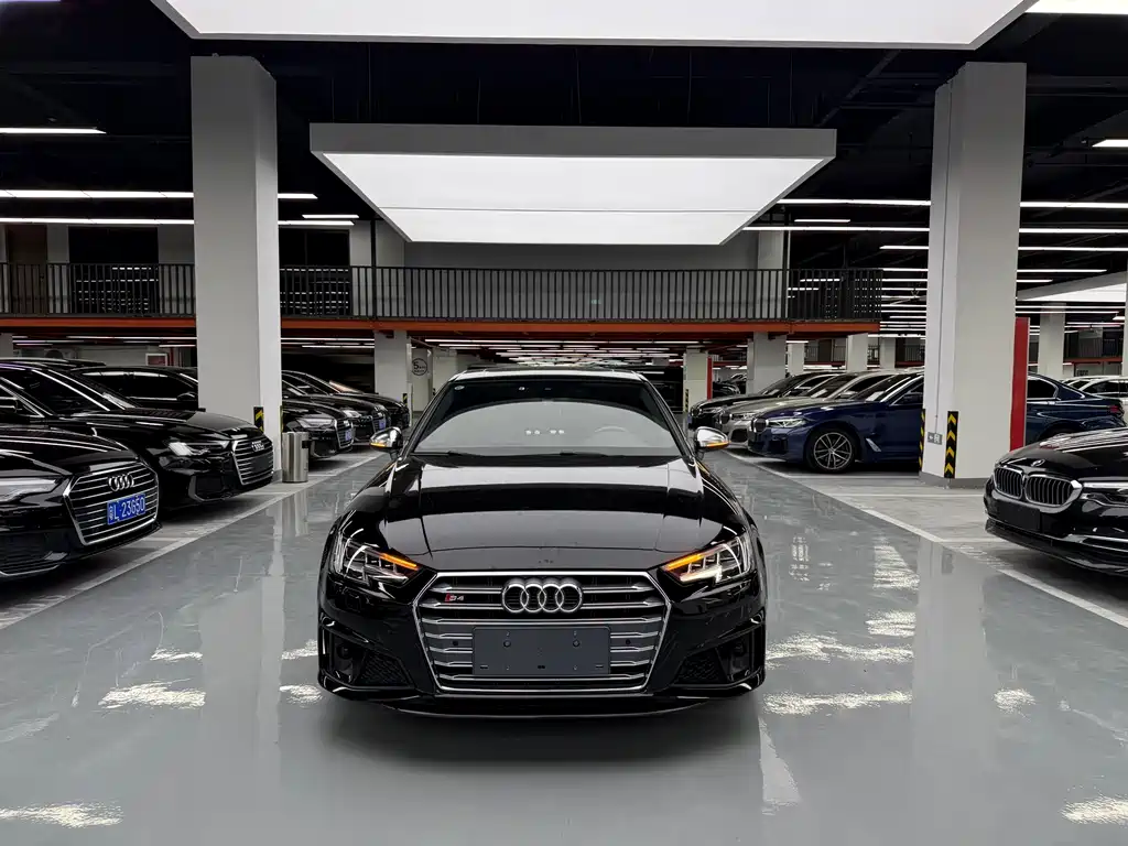 Audi S4 — миниатюра 2