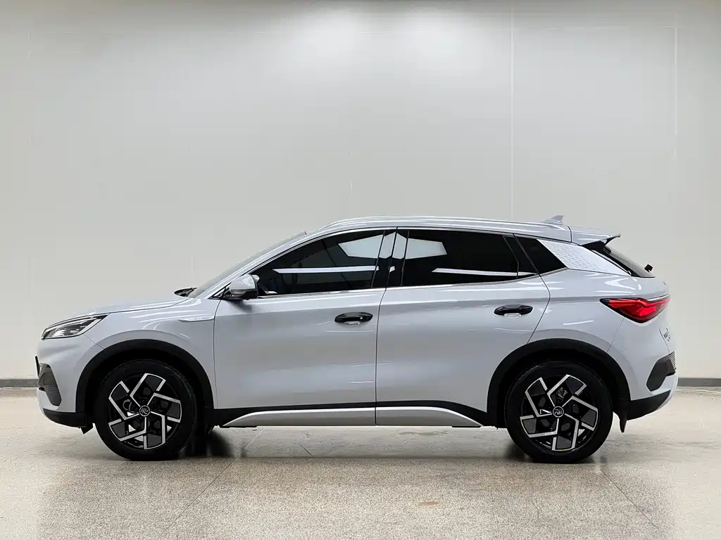 BYD Yuan Plus — миниатюра 7