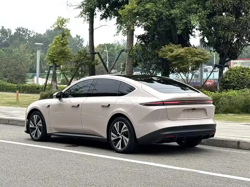 NIO ET5 — миниатюра 3