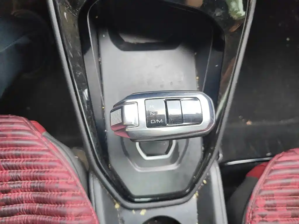 Haval H2s — миниатюра 10