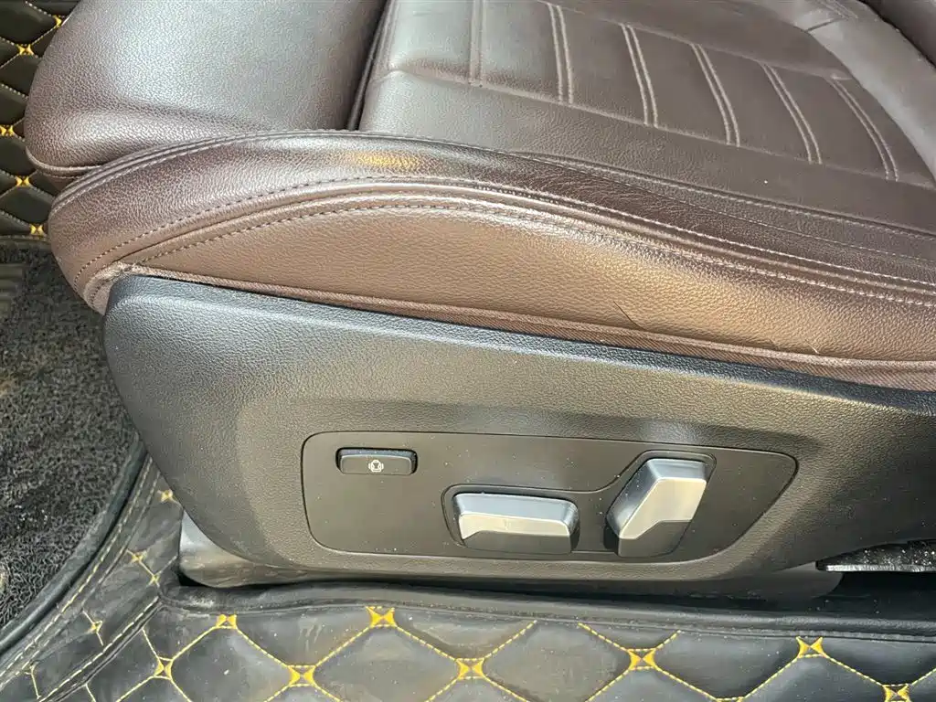 BMW X3 — миниатюра 10