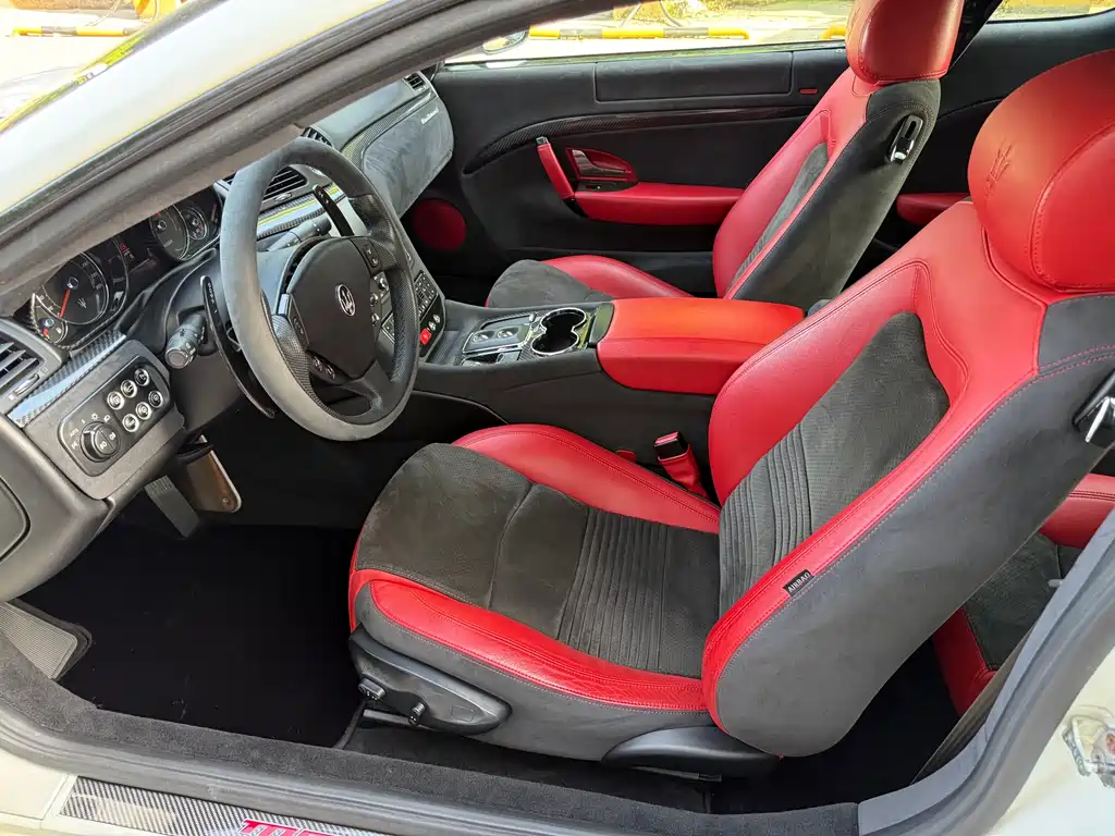 Maserati GranTurismo 2009 4.7L Sport Automatic