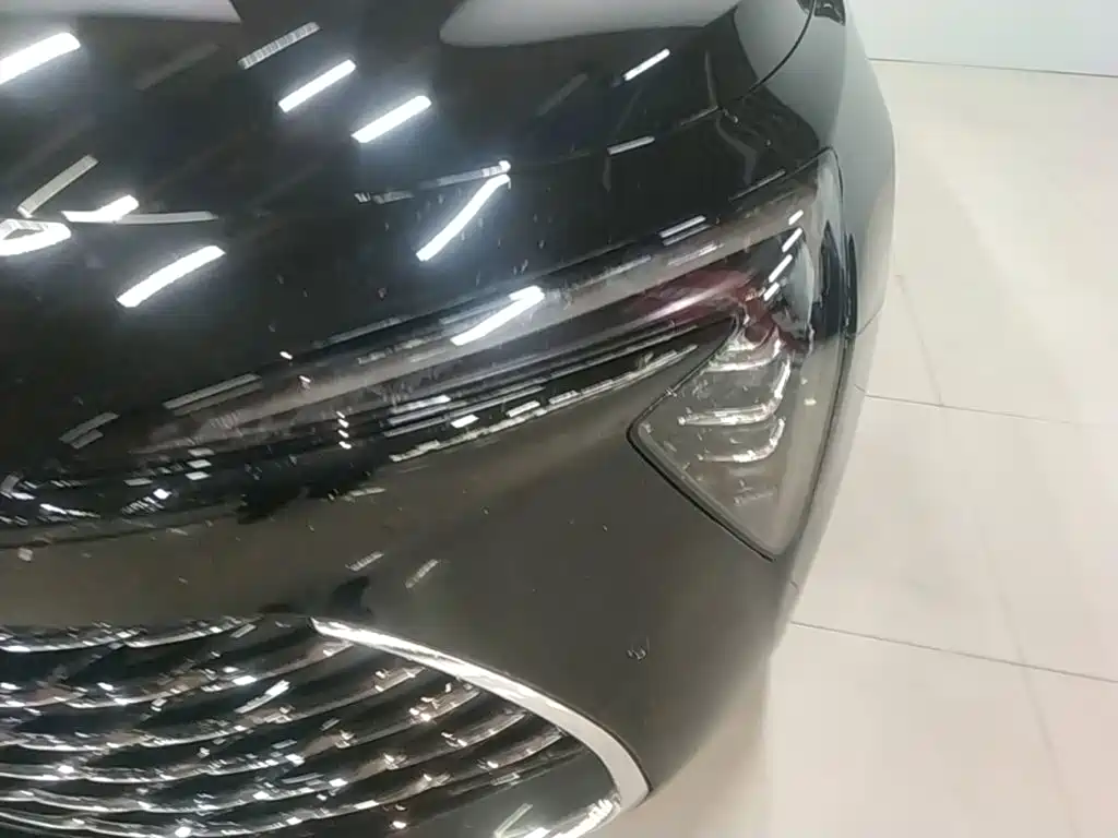 Buick LaCrosse — миниатюра 24