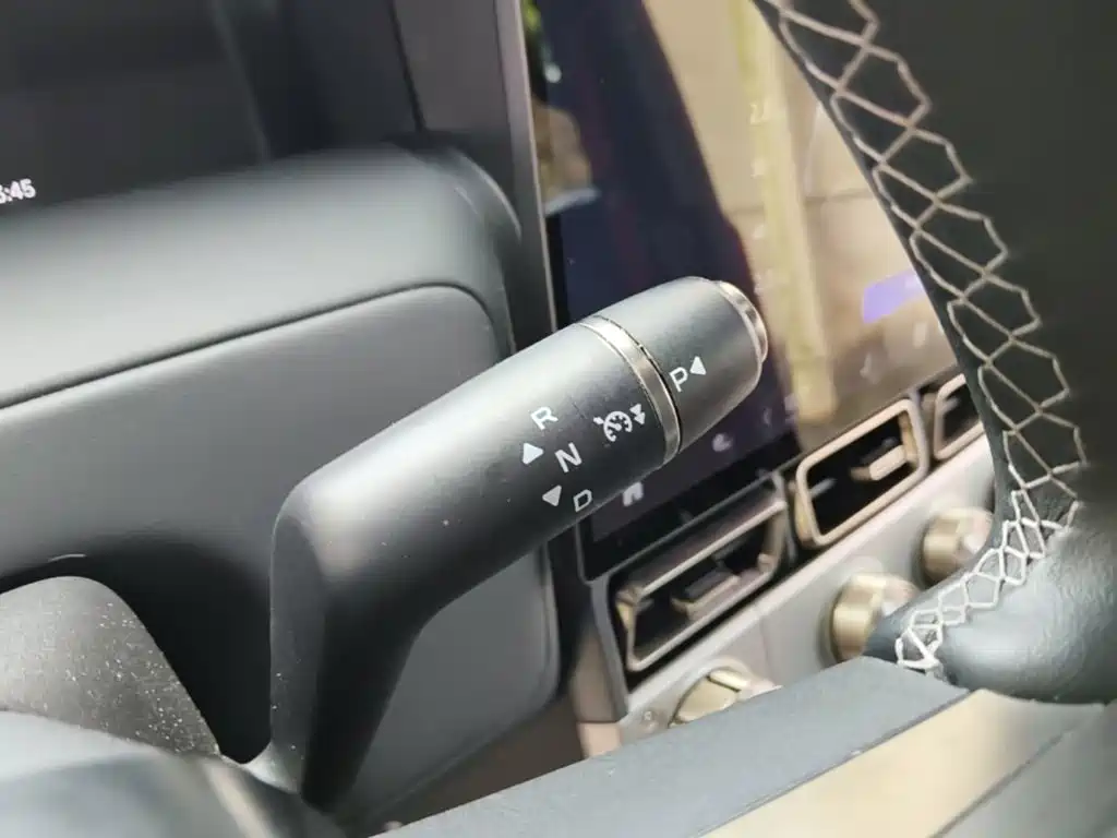 iCAR Автомобиль SuperV23 — миниатюра 14