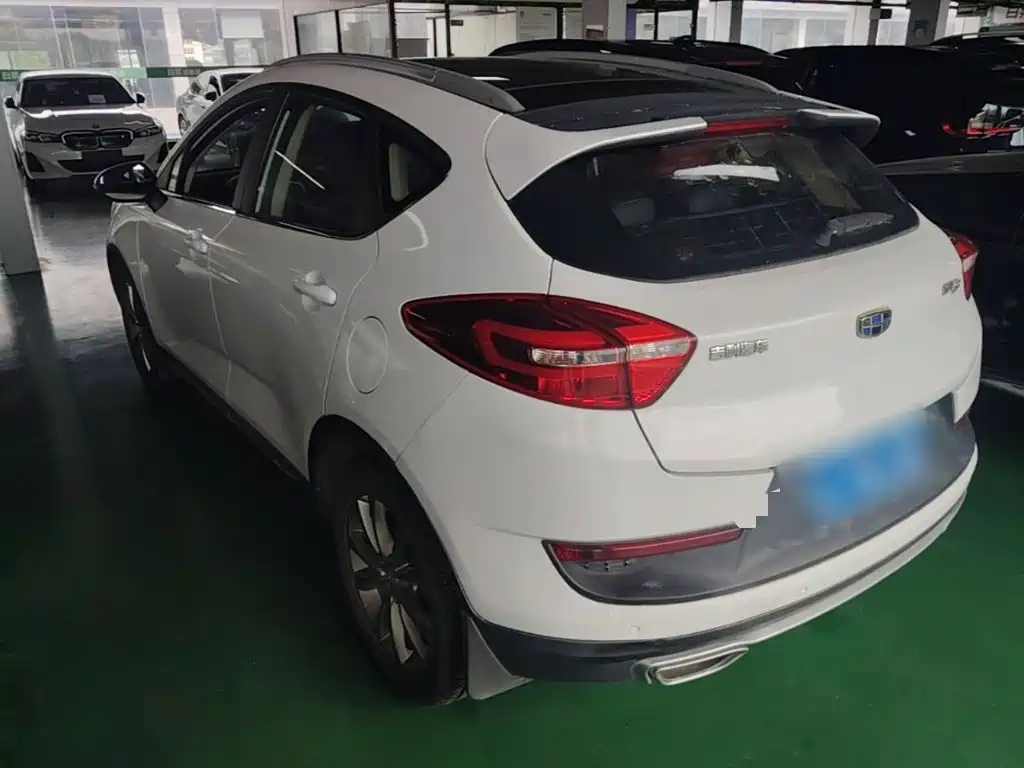 Geely Emgrand GS — миниатюра 5