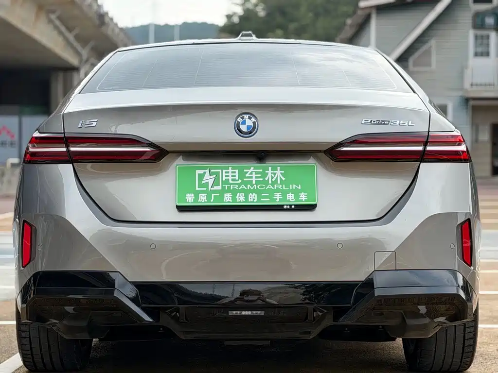 BMW i5 — миниатюра 19