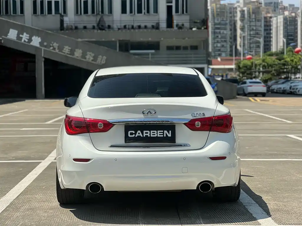 Infiniti Q50 2014 3.7L Luxury Sport