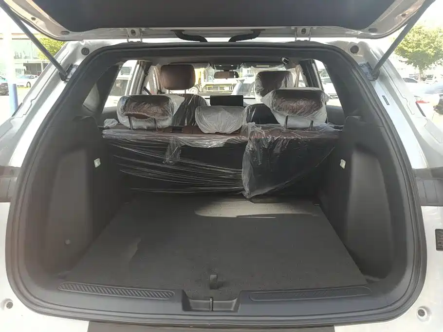 Wuling Xingguang S — миниатюра 4