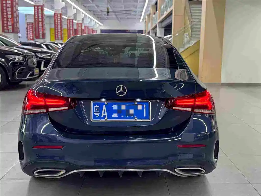 Mercedes-Benz A-Class — миниатюра 8
