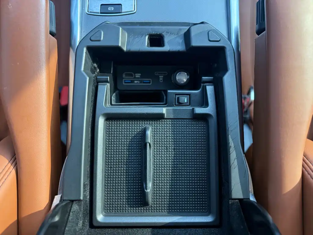 Land Rover Sport — миниатюра 10
