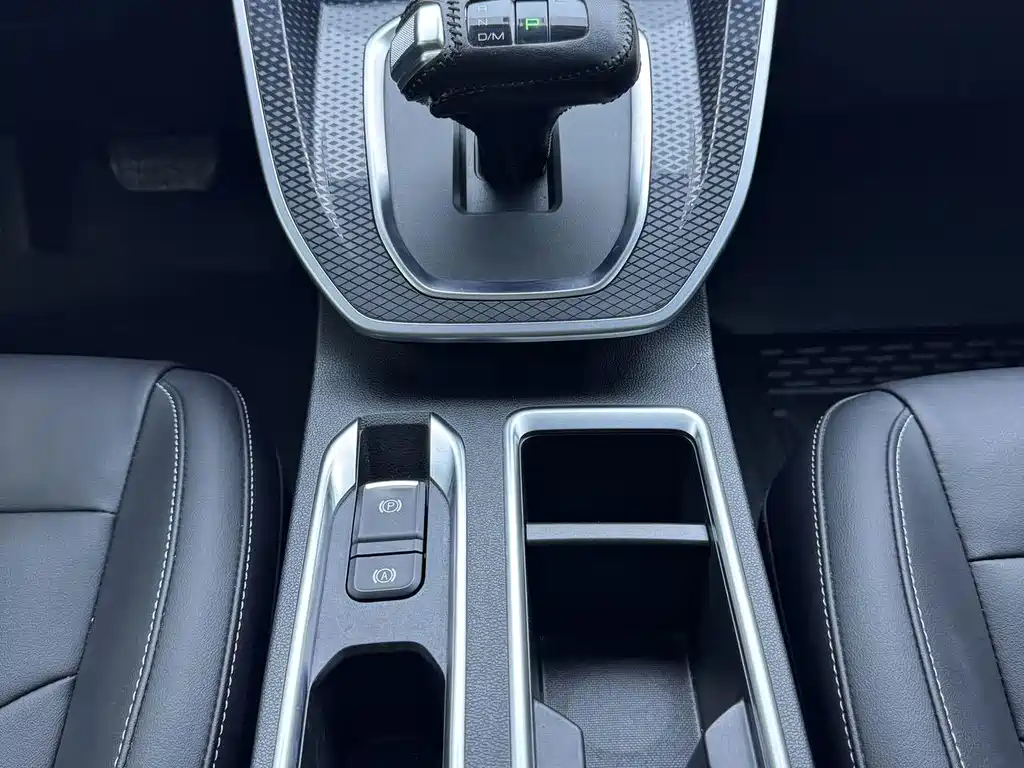 Haval M6 — миниатюра 15