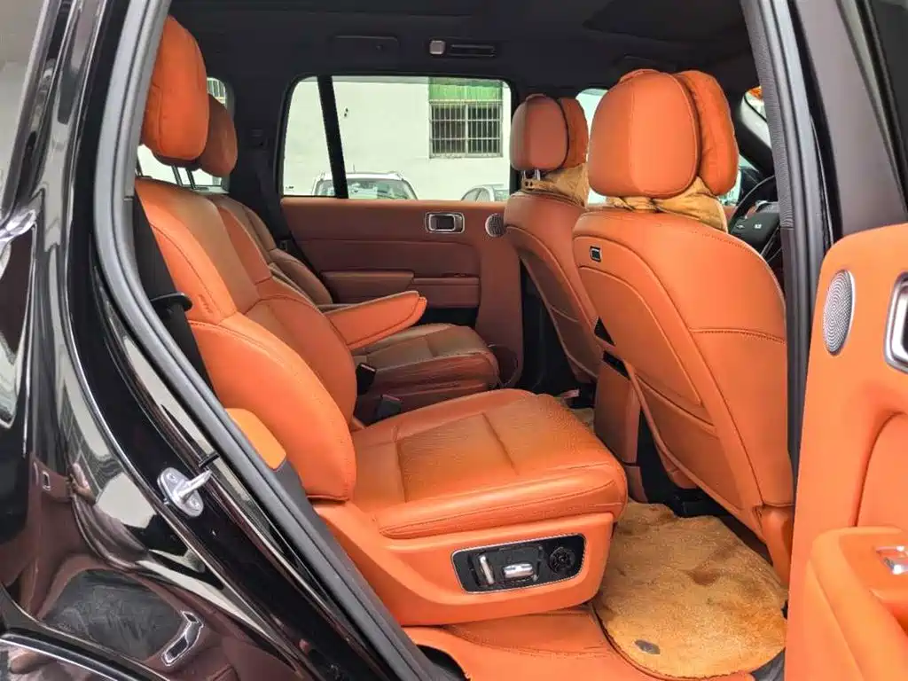 Li Auto Li L8 — миниатюра 10
