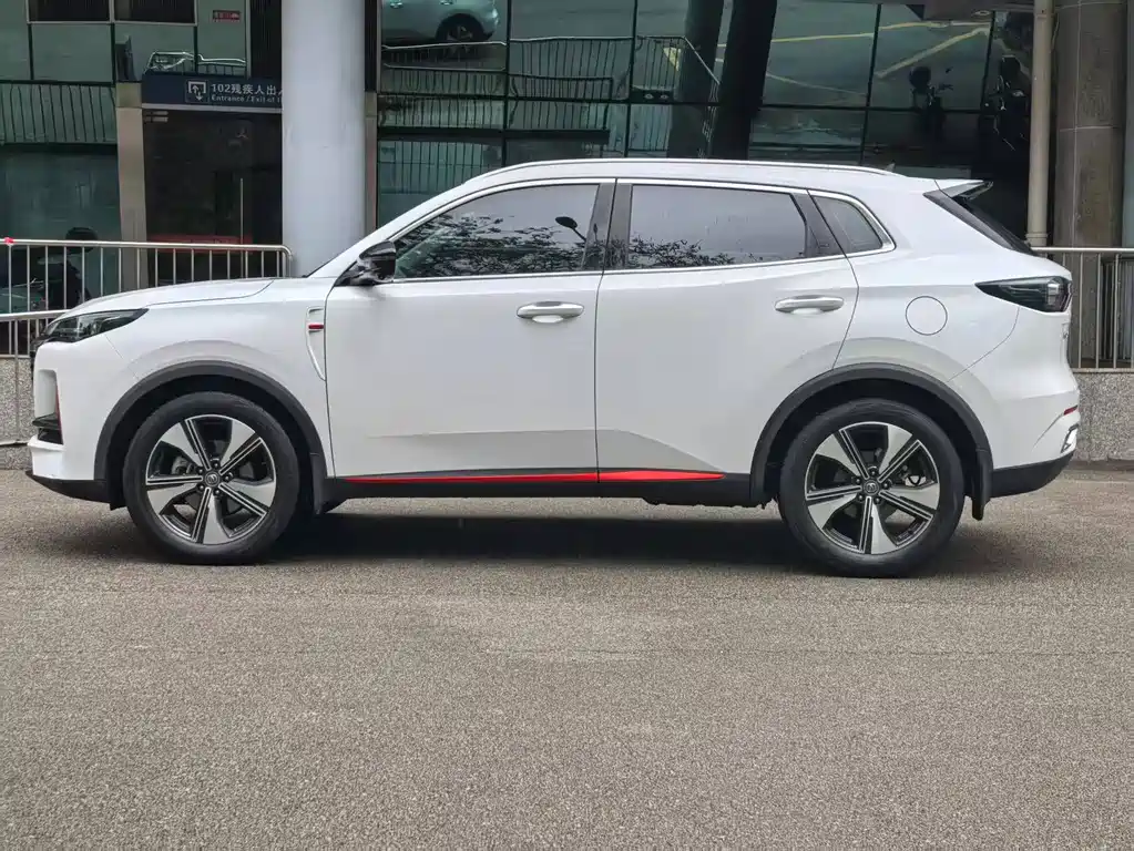 Changan CS55PLUS 2nd Gen 1.5T DCT Premium Type, фото 5