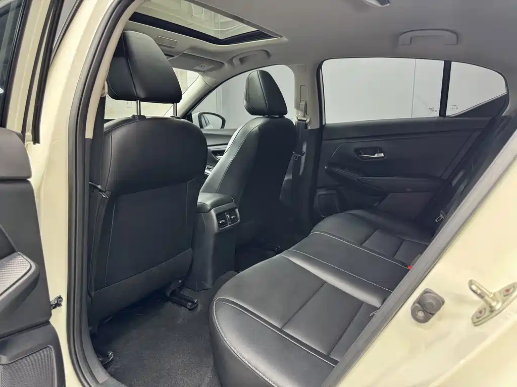 Nissan Sylphy — миниатюра 12