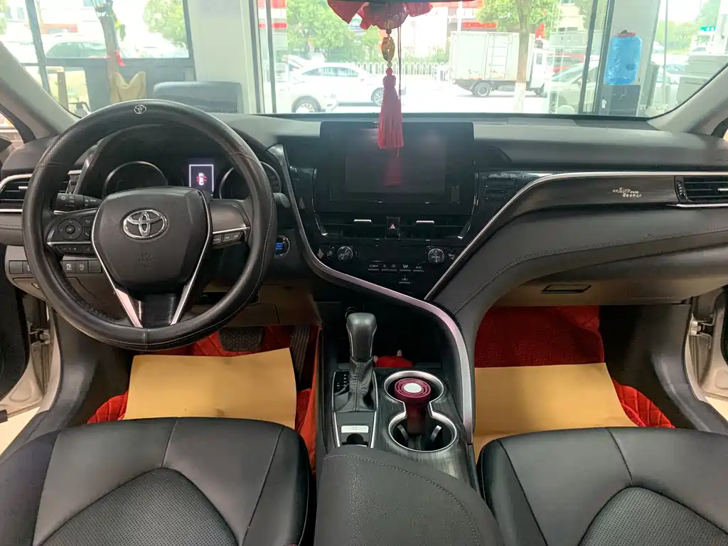 Toyota Camry 2023 2.0GVP Lead