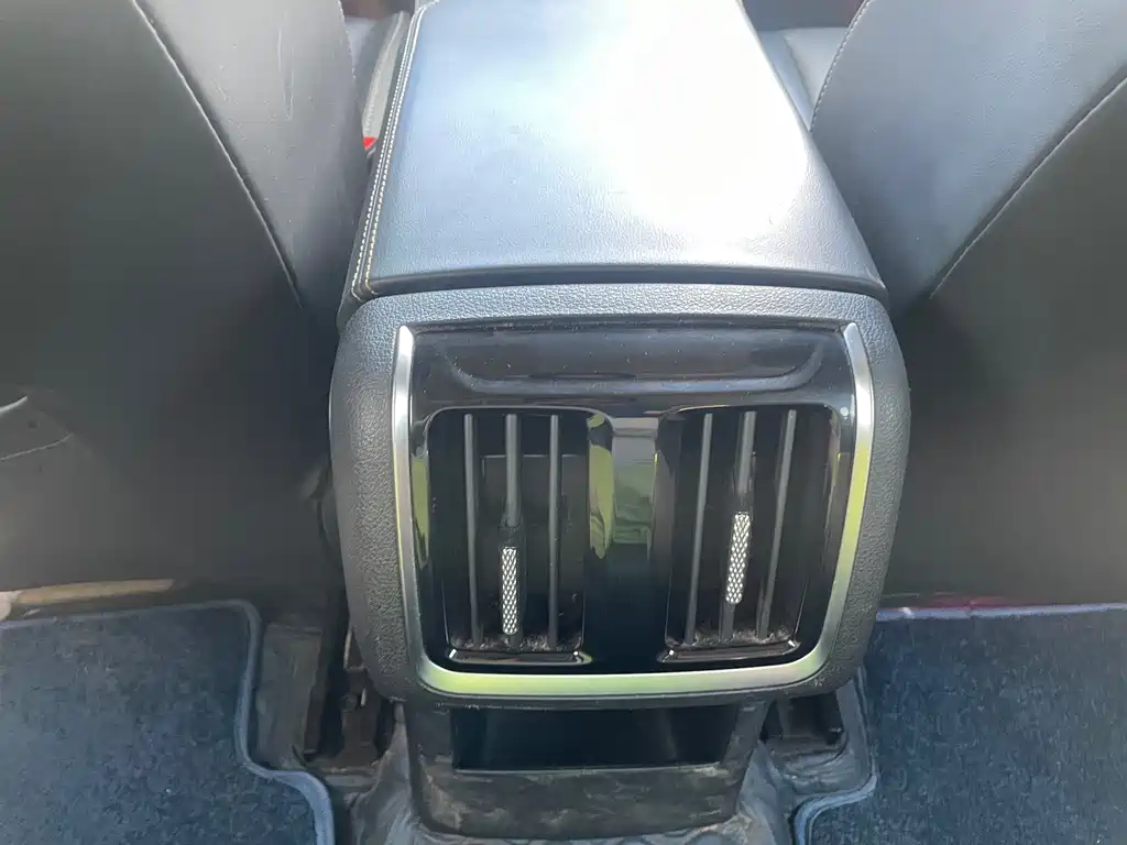 Bestune B70 — миниатюра 10
