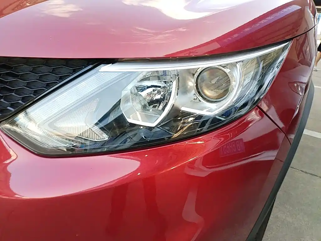 Nissan Qashqai — миниатюра 24