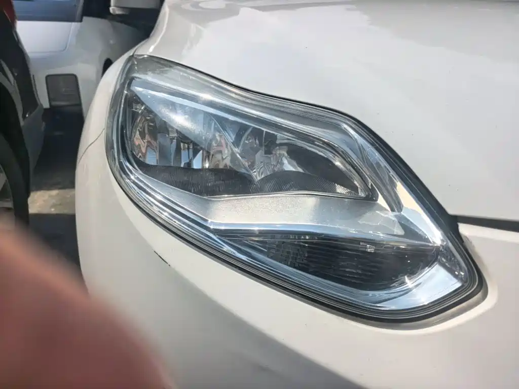 Ford Focus — миниатюра 9