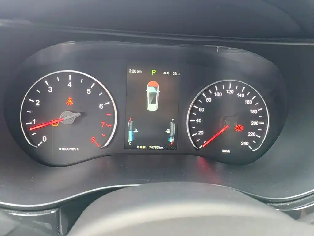 BYD MAX — миниатюра 12
