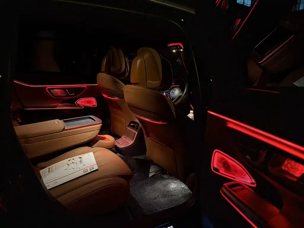 Mercedes-Benz E-Class E 2026 E 300 L Luxury