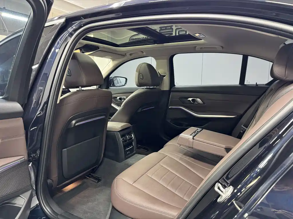 BMW 3 Series — миниатюра 14